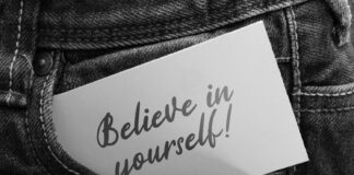 Stranger - Handwritten Font Poster 1