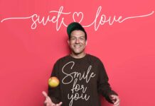 Sweet Love Poster 1